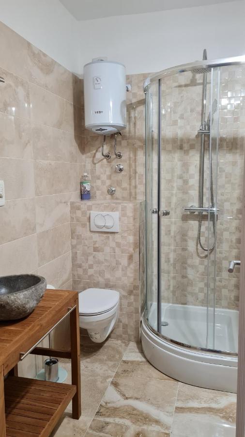 Prizmic Apartment