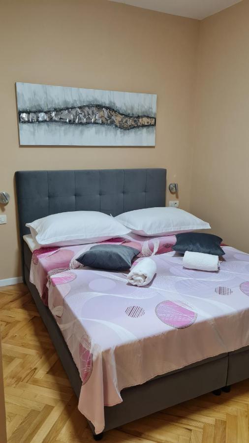 Apartment Prizmic *